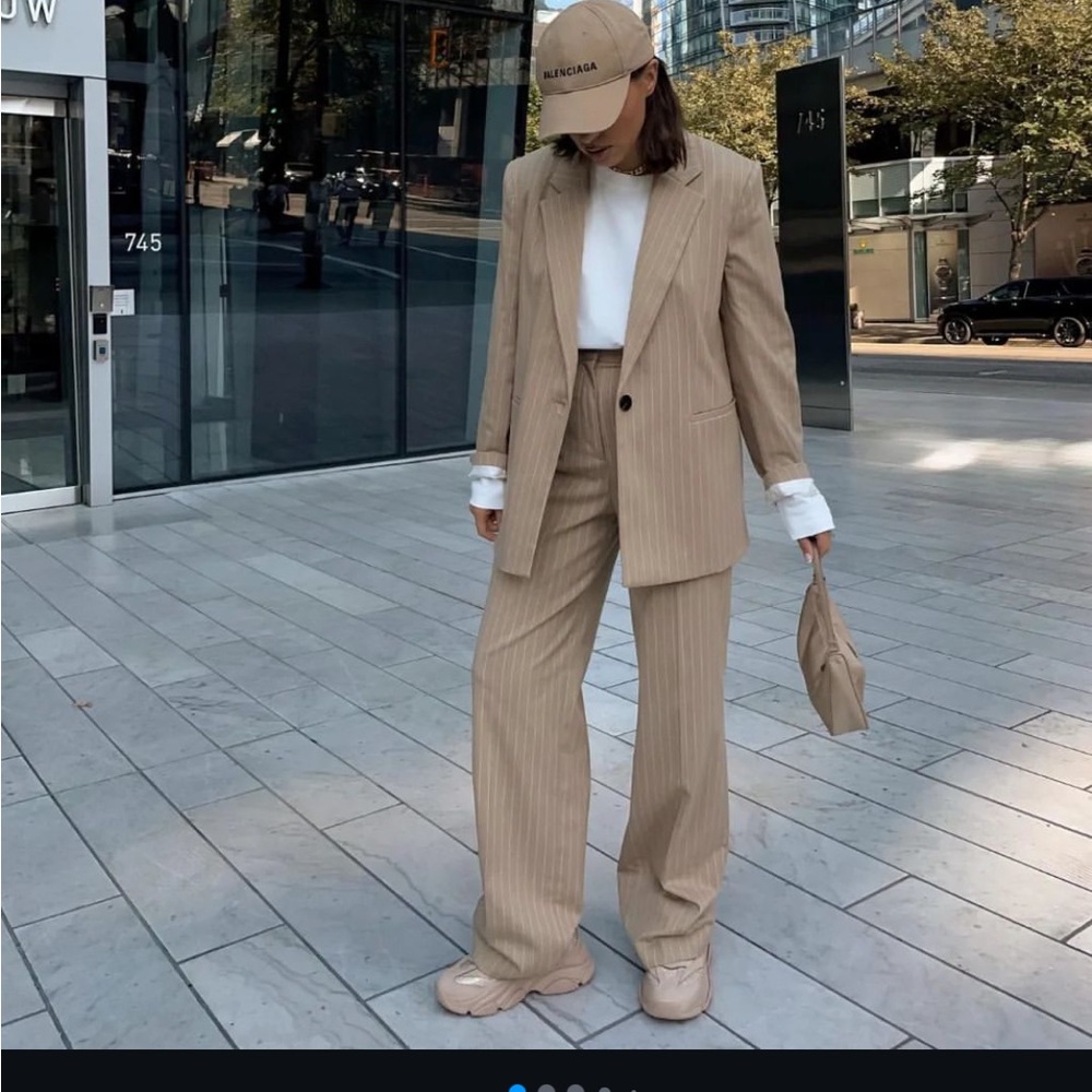 NWT ZARA WOMAN'S TAUPE BROWN STRIPED BLAZER SIZE S 8714/611 #Cybermondaysale